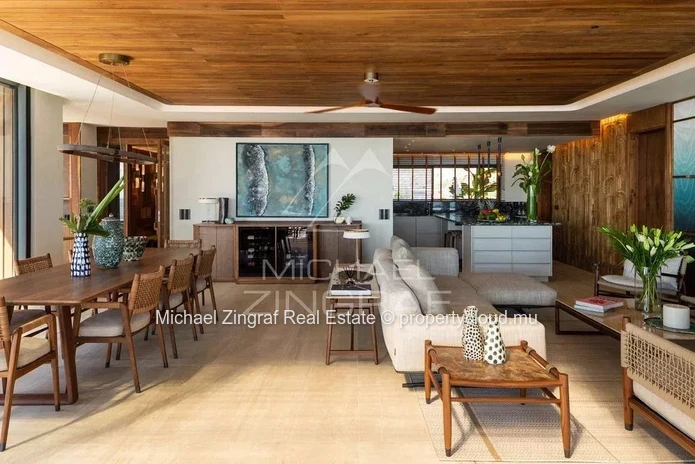 Exceptional Penthouse – Rivière Noire