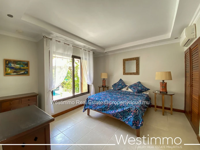 Pereybere - For rent Magnificent Balinese Villa with pool in a secure complex