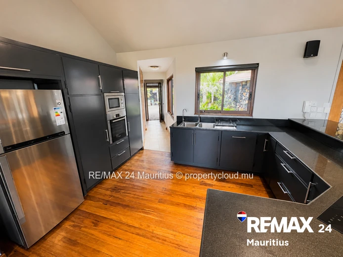 4 Bedroom Villa At Hillside- Belle Vue Harel