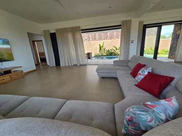 4 Bedroom Villa