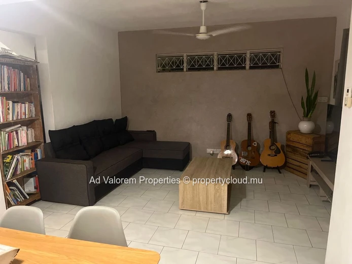3-Bedroom House for Sale in Tamarin with Garden