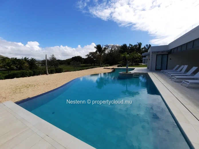 Solaia, Villa Preneuse with Golfview and 4 Bedrooms
