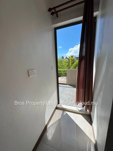 Rs 50,000/Month (Negotiable) | Modern 3-Bedroom Villa for Rent in Calodyne
