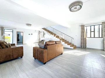 4 Bedroom Villa
