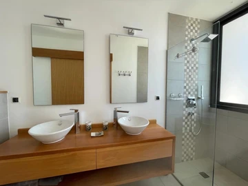 3 Bedroom Villa
