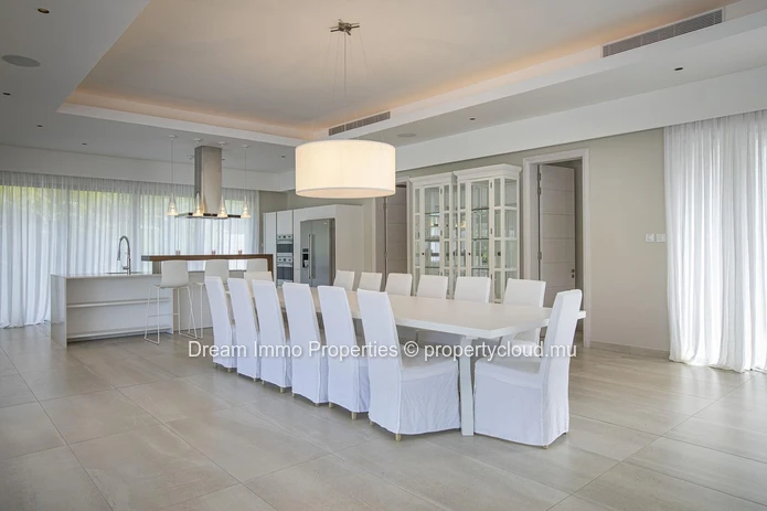 Vue Jardin – Spacieuse Villa De 7 Ch Dans Le Quartier De The Gardens - Anahita