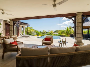 4 Bedroom Villa