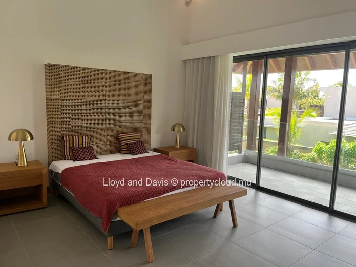 4-Bedroom Villa with Private Pool at Mythic Resort