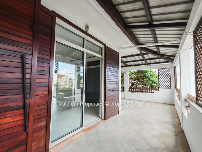 Spacious Family Home with Great Potential in Roches Brunes