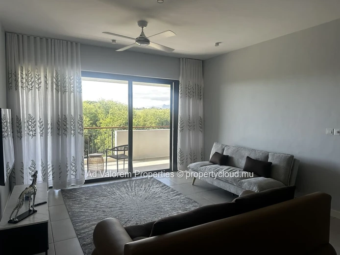 Appartement meublé de 2 chambres avec vue panoramique à louer!