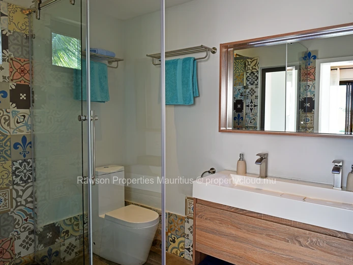 Beachfront Apartment In Pereybere 