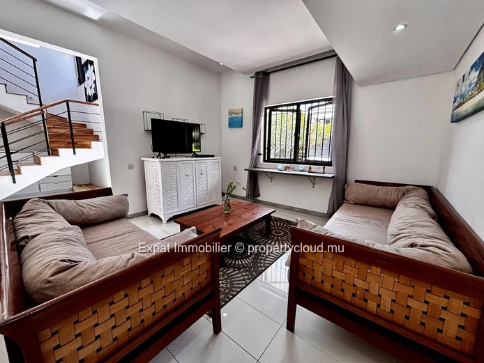 Stunning 6-Bedroom Villa With Private Pool & Secluded Garden – Bain Bœuf