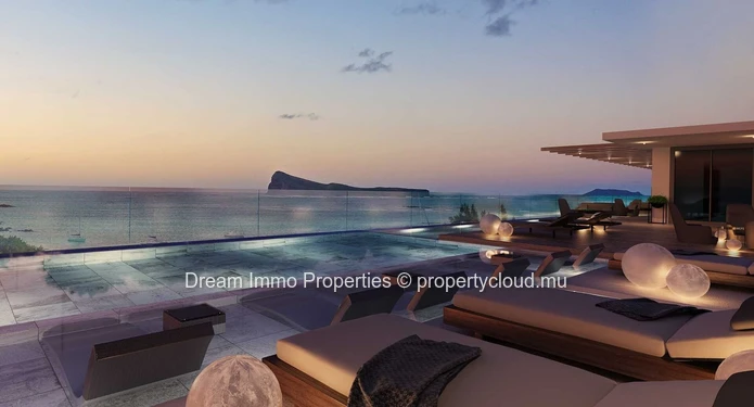 Superbe Duplex De 3 Ch Dans Un Village Sur L'eau A Cap Malheureux - Ile Maurice