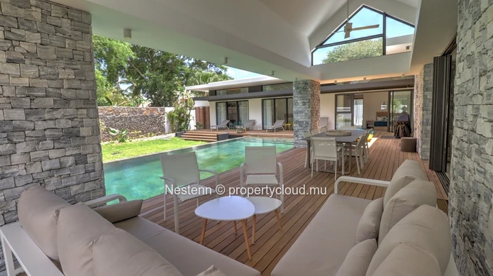  Villa de 4 chambres proche de la plage dans une résidence sécurisée. 