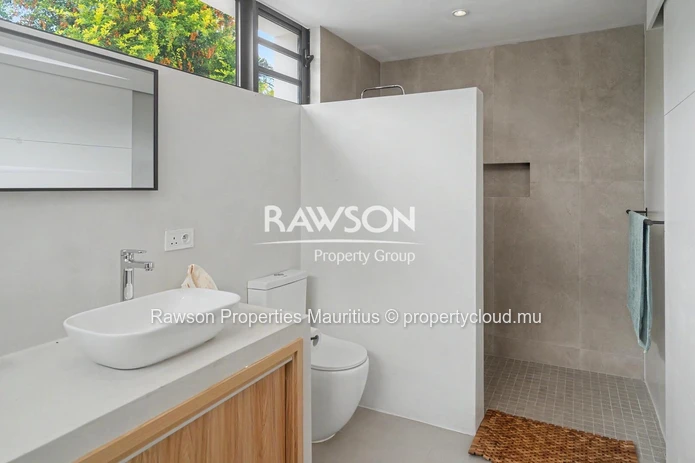 3 En-Suite Bedroom Villa | Private Pool | Garden | Mont Mascal, Petit Raffray