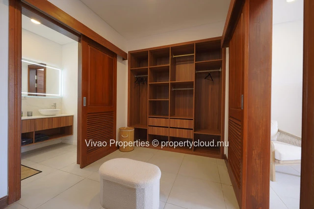 Superbe appartement de 3 chambres à Pointe aux Canonniers avec piscine commune et prestations haut de gamme – 650 000 €