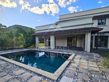 3 Bedroom Villa