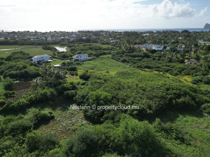 Terrain exceptionnel de 675,35 m² 