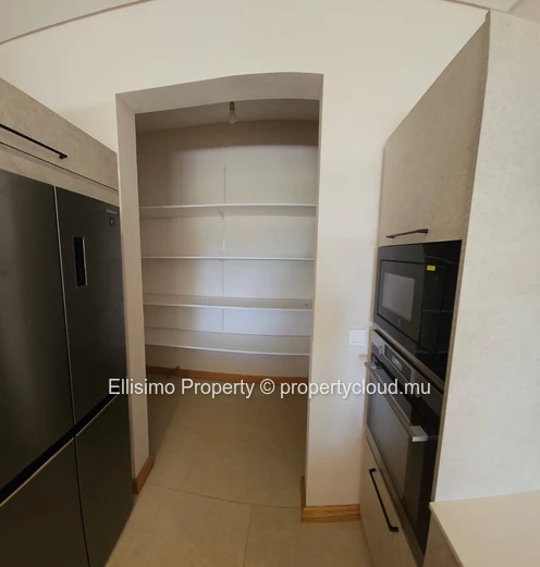 ?? À Louer – Élégant Appartement de 4 Chambres en Suite dans une Résidence Prestigieuse à Belle Vue