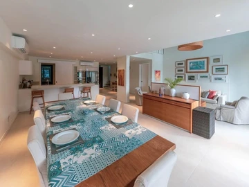 Townhouse, Duplex de 3 Chambres