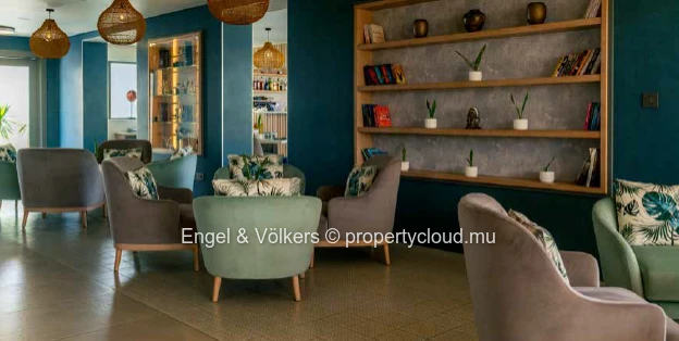 La Pointe Phase 3 – Exclusive 2-Bedroom Penthouse with Private Rooftop Terrace