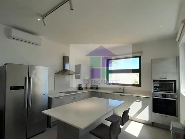 Villa de 4 Chambres