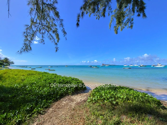 Appartement RES d exception à Bain Boeuf avec piscine privée et vue sur le lagon de Grand Baie