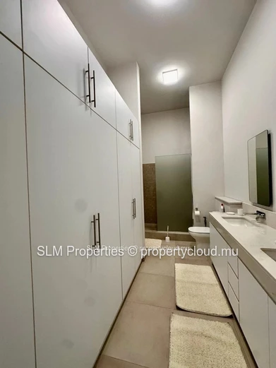 Modern Ground Floor 3-bedroom Apartment for Rent in Moka