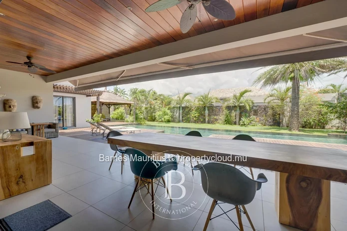 GRAND BAIE - Villa high standing - 5 bedrooms