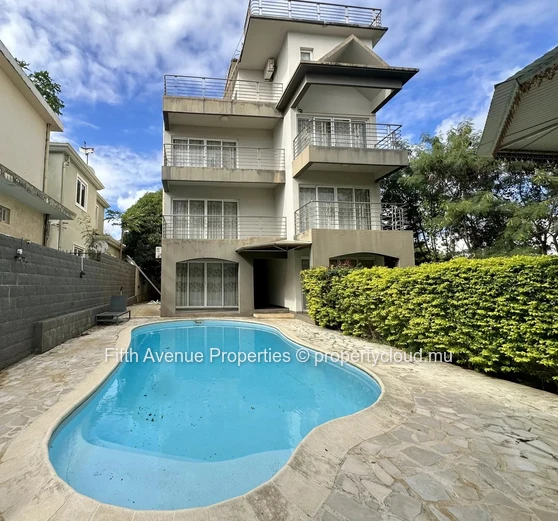 25-Bedroom Guest House – Exceptional Investment Opportunity