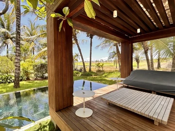 5 Bedroom Villa