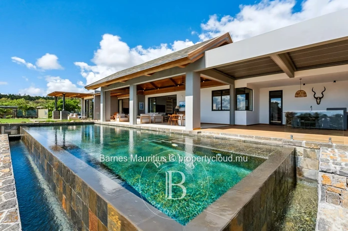 DARUTY - Villa neuve de style contemporain avec 3 chambres