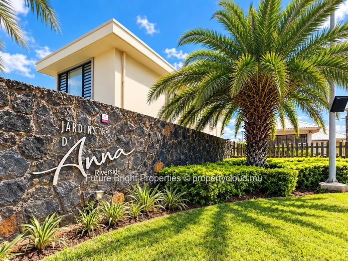 Grand Terrain Résidentiel À Vendre – 927 M² | Morcellement Les Jardin D’Anna Phase 1