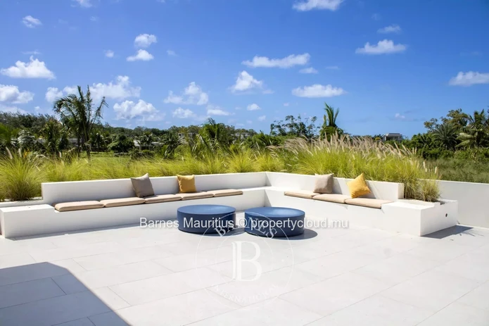 BEAU CHAMP – Villa contemporaine avec piscine et jardin - 4 chambres