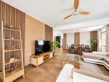 4 Bedroom Villa