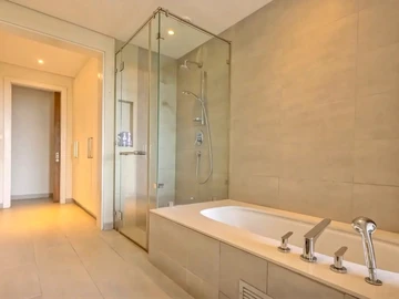 3 Bedroom Townhouse, Duplex