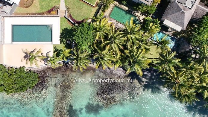 Beach Front Apartment 