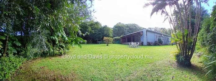Versatile Residential Estate with Main House & Independent Cottage