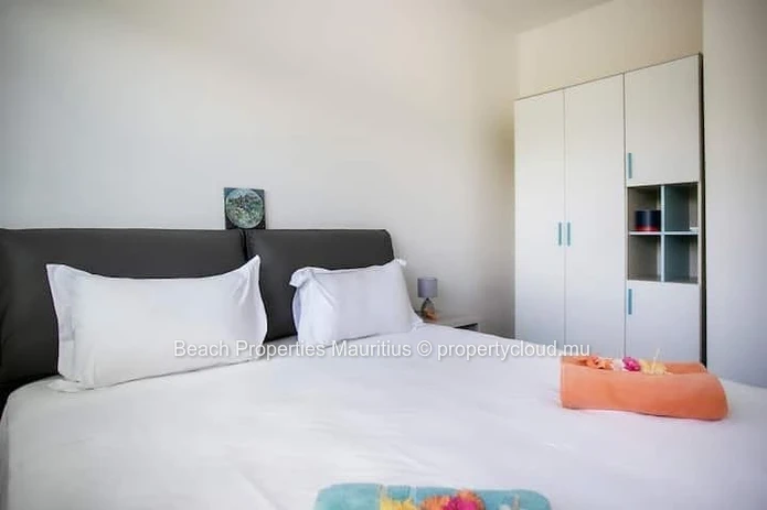 Furnished 1-Bed in Tamarin with Modern Kitchen