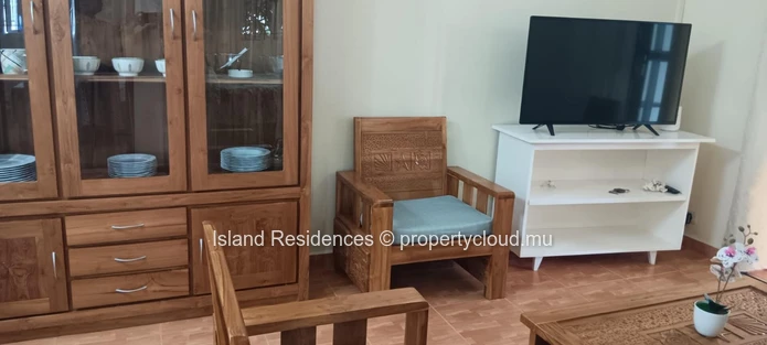 Trou aux Biches - Appartement de 60m2 complètement meublé dans une cour cloturé dans un morcellement paisible près de...
