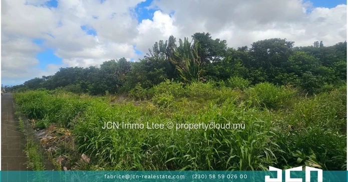 Agricultural Land For Sale – La Flora