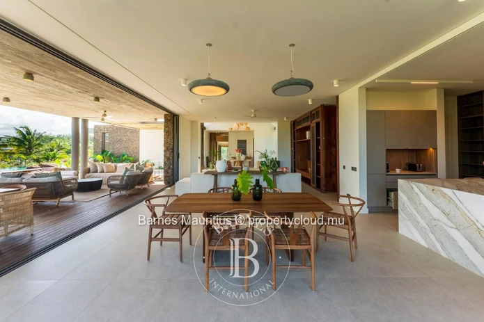 Anahita Resort - Exceptional Architect-Designed Villa Overlooking The Golf Course