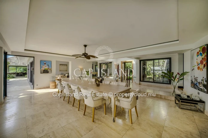 Exceptional villa with 180° view - BEAU CHAMP -