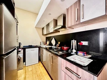 2 Bedroom Apartment