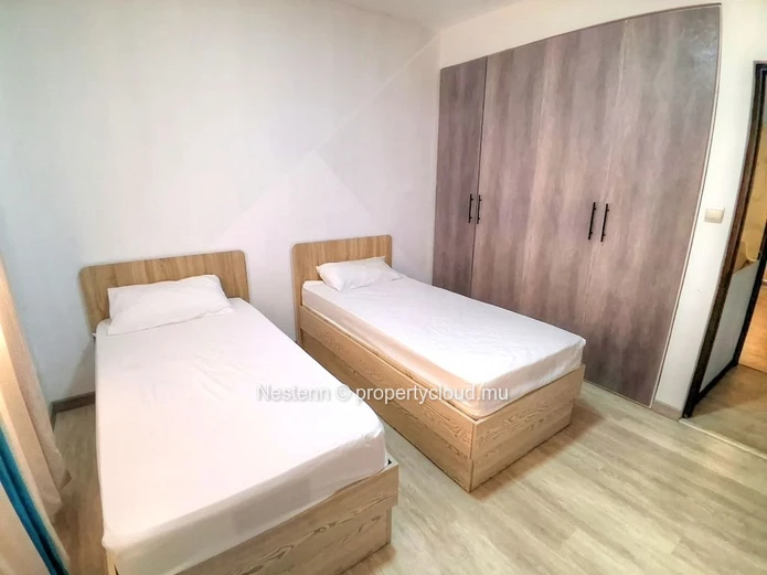 Triplex 3 chambres avec piscine commune – Grand Gaube