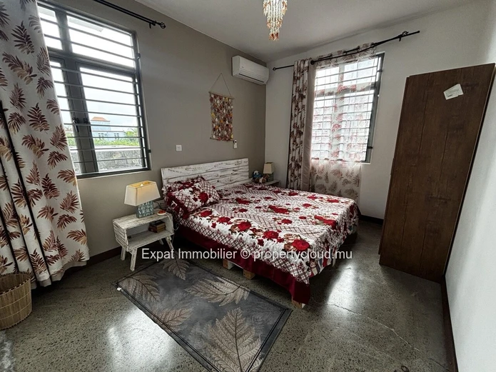 Maison 4 À 5 Chambres À Proximité Immédiate De La Plage - Trou Aux Biches