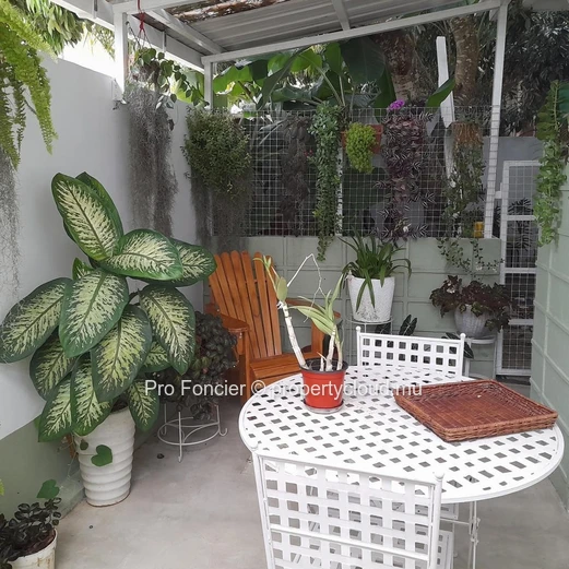Cosy apartment in Beau Bassin 