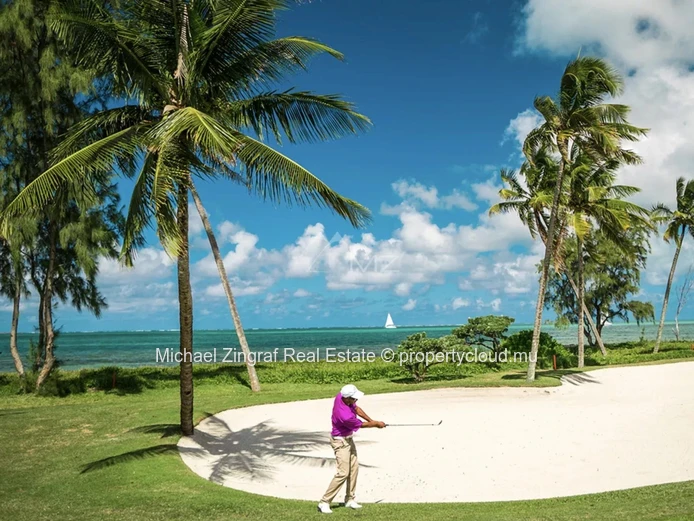 New built villa on Golf