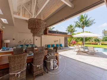 4 Bedroom Villa