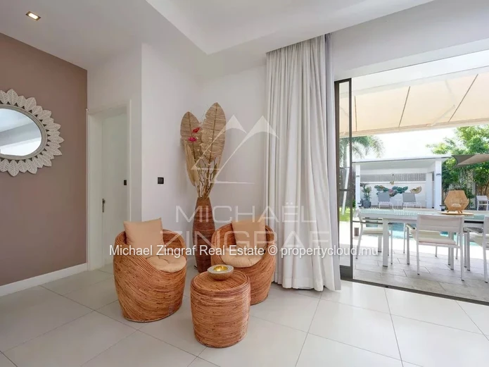 Élégante Villa Contemporaine avec Piscine – Grand Baie